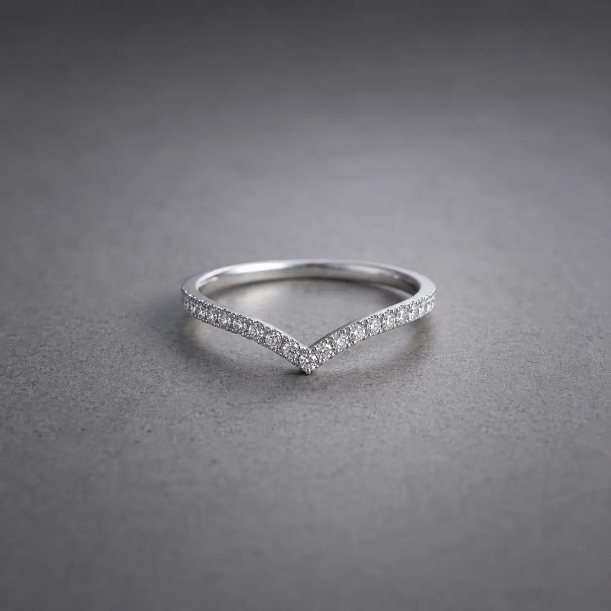 Wishbone V Ring
