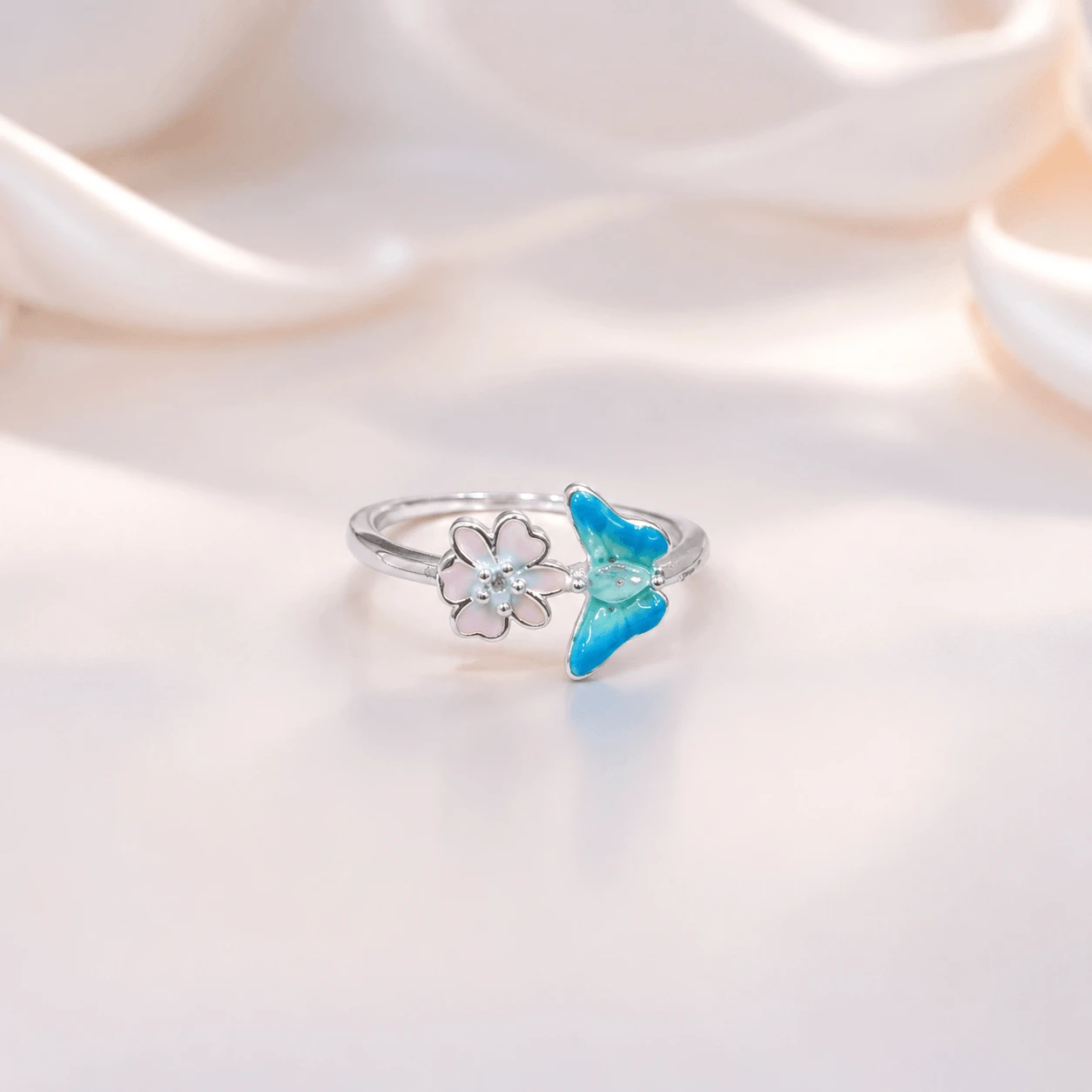Silver Adjustable Ring CODE 104